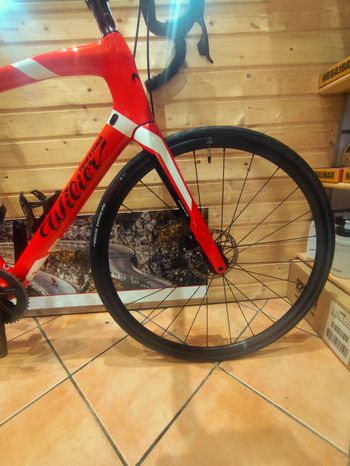 Used Wilier WILIER GTR TEAM DISC SRAM RIVAL AXS 2023 Road & Gravel — image 11 of 15