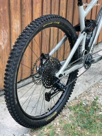 Used RAAW Raaw Madonna 2.2 2024 Mountainbike — image 5 of 5