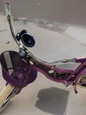 Used Huffy Nel Lusso Cruiser 2011 Kids & Youth