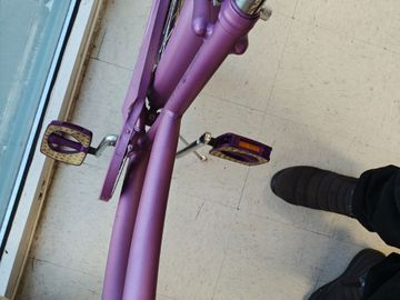 Used Huffy Nel Lusso Cruiser 2011 Youth, Purple — image 4 of 10