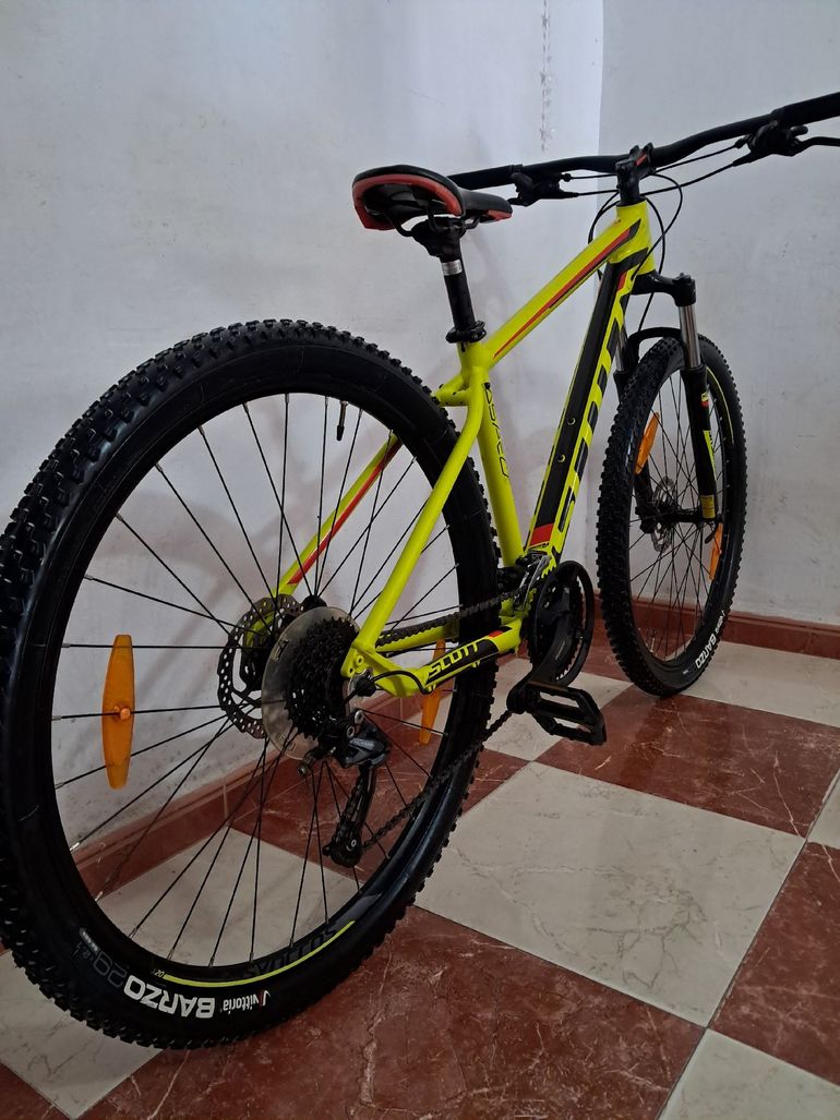 Used Scott Scale 950 2018 2018 Mountainbike, Orange — image 12 of 14