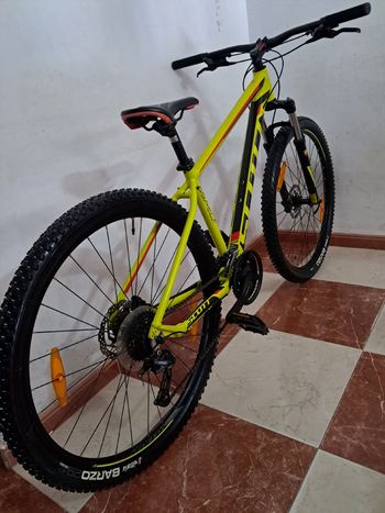 Used Scott Scale 950 2018 2018 Mountainbike, Orange — image 11 of 14