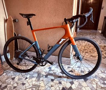 Used 3T Exploro RaceMax BOOST Dropbar 2022 2022 Road & Gravel, Arancione — image 4 of 7