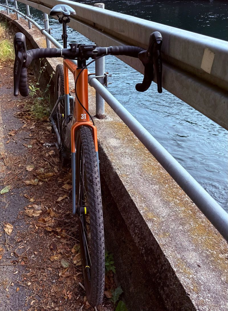 3T Exploro RaceMax BOOST Dropbar 2022 2022 Road & Gravel usato, Arancione — immagine 3 di 7