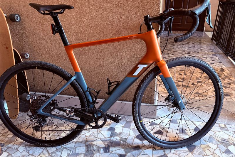 3T Exploro RaceMax BOOST Dropbar 2022 2022 Road & Gravel usato, Arancione — immagine 5 di 7