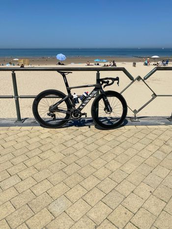 Used Canyon Aeroad CF SLX 7 AXS SPEED 2026 2026 Route & Gravel