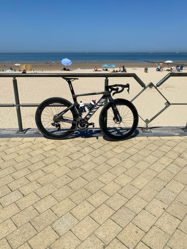Used Canyon Aeroad CF SLX 7 AXS SPEED 2026 2026 Road & Gravel — image 1 of 3