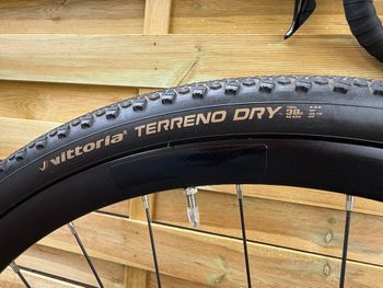 Used Orbea TERRA H40 2022 2022 Road & Gravel — image 3 of 9