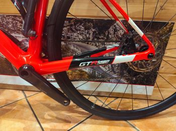 Used Wilier GTR TEAM SRAM RIVAL AXS 2023 Road & Gravel — image 14 of 17