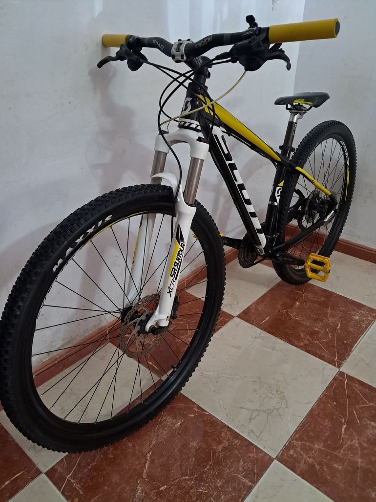 Used Scott Scale 970 2025 2025 Mountainbike — image 12 of 14