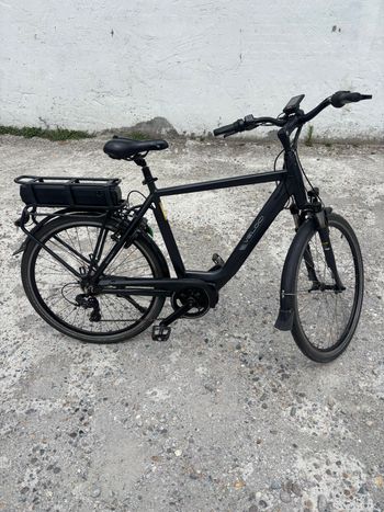 Used Veloci Veloci Custom Shimano Tourney 2024 Urban & Touring