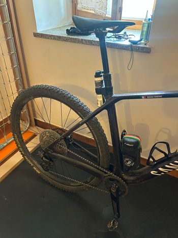 Used Canyon Exceed CF 5 2025 2025 Mountainbike — image 3 of 7