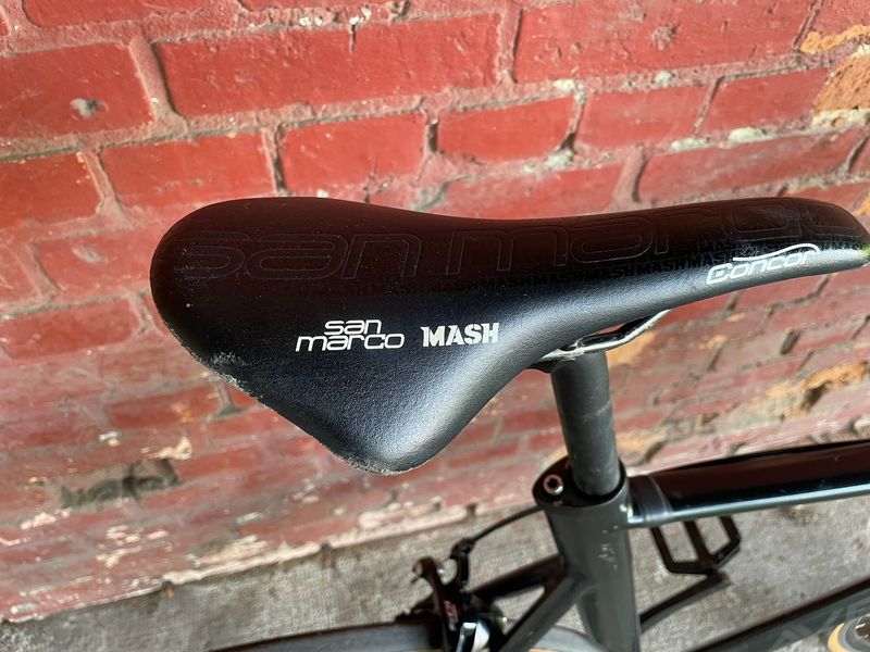 Used Aventon Mataro Low 2016 Road & Gravel, Black — image 6 of 11