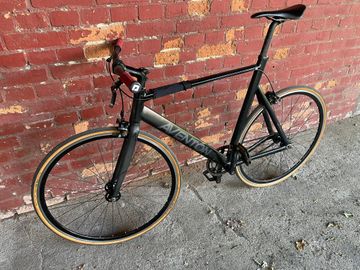 Used Aventon Mataro Low 2016 Road & Gravel, Black — image 3 of 11