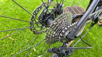 Used Megamo JAKAR 30 2025 2025 Road & Gravel, Hellgrau — image 5 of 13