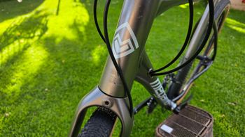 Used Megamo JAKAR 30 2025 2025 Road & Gravel, Hellgrau — image 9 of 13