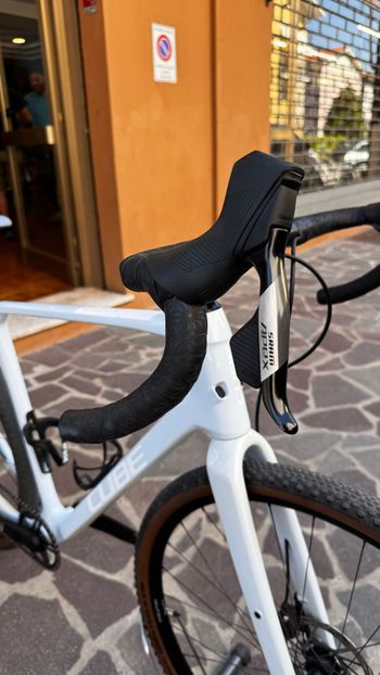 Used CUBE NUROAD C:62, EX 2025 2025 Road & Gravel, Blue — image 4 of 5