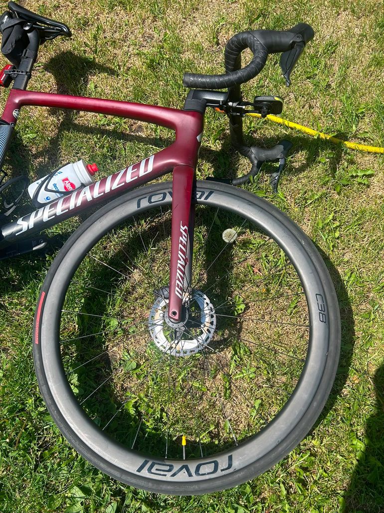 Used Specialized Tarmac SL7 Expert 2022 2022 Road & Gravel — image 3 of 6