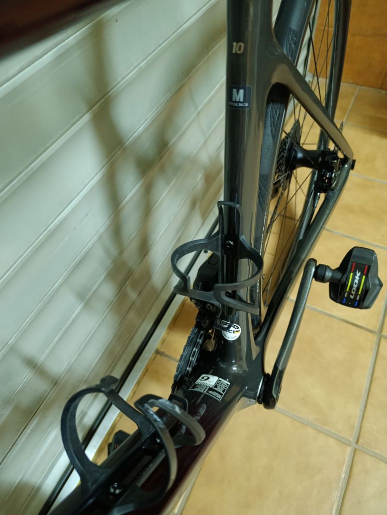 Used Scott Addict RC 10 2024 2024 Road & Gravel, Black — image 6 of 11