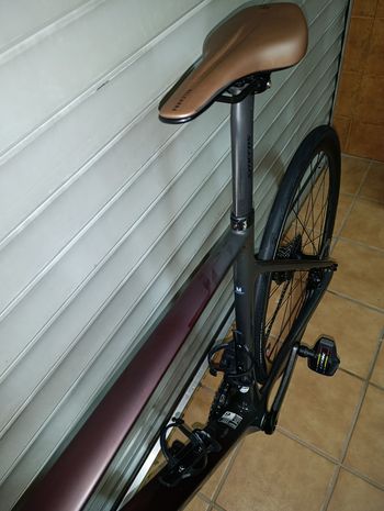 Used Scott Addict RC 10 2024 2024 Road & Gravel, Black — image 9 of 11