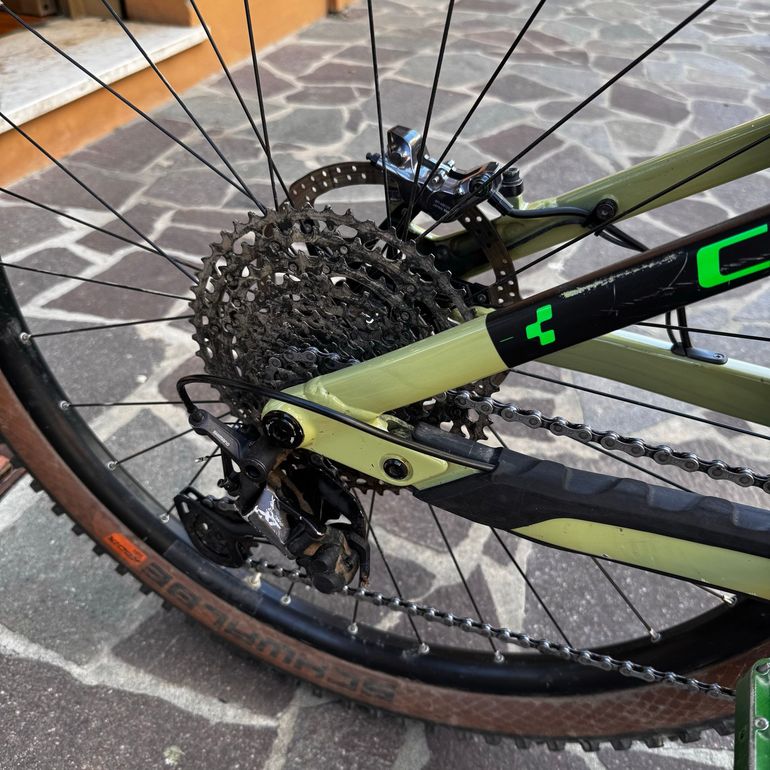 Used CUBE STEREO HYBRID 140 HPC, PRO 750 2023 2023 Mountainbike, Grün, 27.5, 29 — image 5 of 6