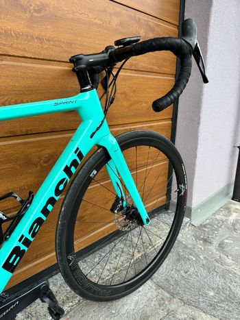 Used Bianchi Sprint Disc Ultegra 2020 2020 Road & Gravel — image 10 of 15