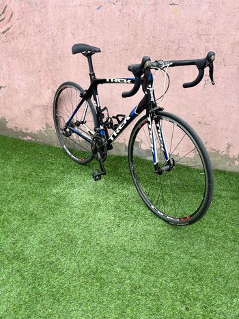 Used Trek Madone 4.5 2011 2011 Road & Gravel, Schwarz — image 3 of 11