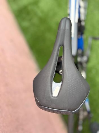 Used Trek Madone 4.5 2011 2011 Road & Gravel, Schwarz — image 6 of 11