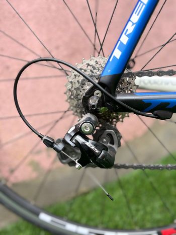 Used Trek Madone 4.5 2011 2011 Road & Gravel, Schwarz — image 5 of 11