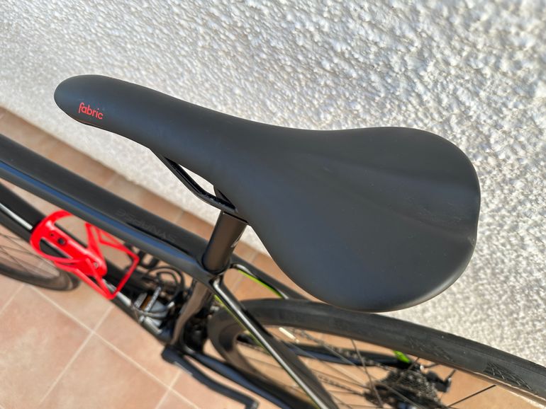 Used Cannondale Synapse Carbon Disc Ultegra 2018 2018 Road & Gravel, Black — image 6 of 14