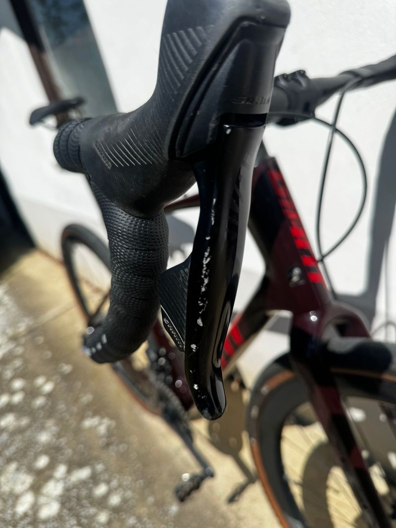 Used Giant Revolt, Advanced Pro 1 2022 2022 Road & Gravel, Red — image 15 of 20