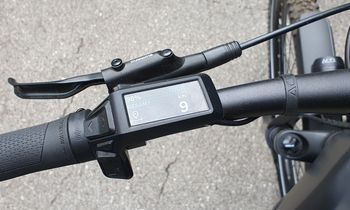 Used CUBE NURIDE HYBRID, PRO 600 ALLROAD 2025 2025 Urban, Schwarz — image 5 of 8