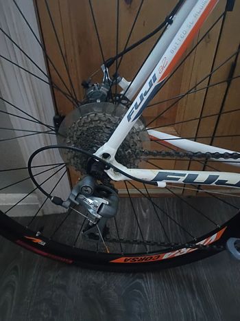 Used Fuji Sportif 1.3 2014 2014 Road & Gravel, White — image 8 of 11