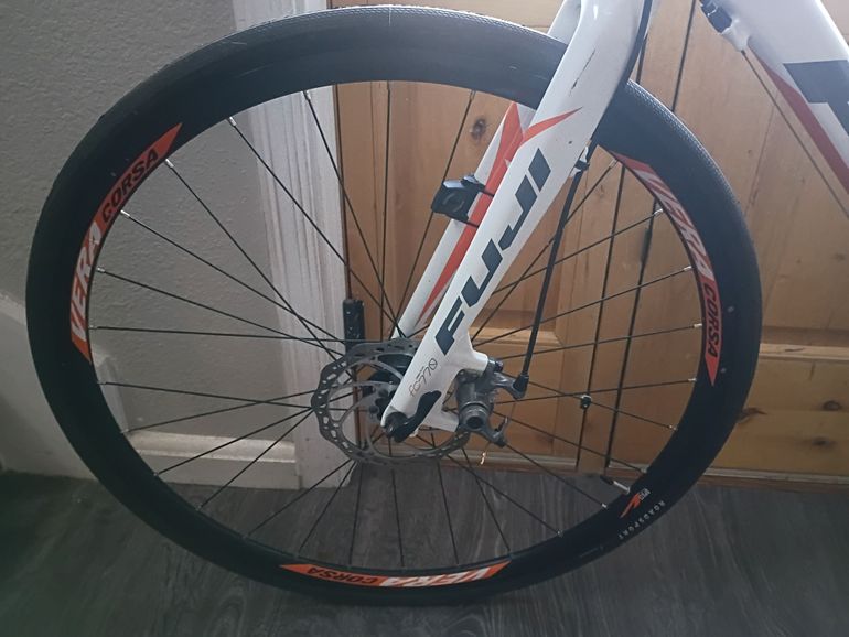 Used Fuji Sportif 1.3 2014 2014 Road & Gravel, White — image 3 of 11