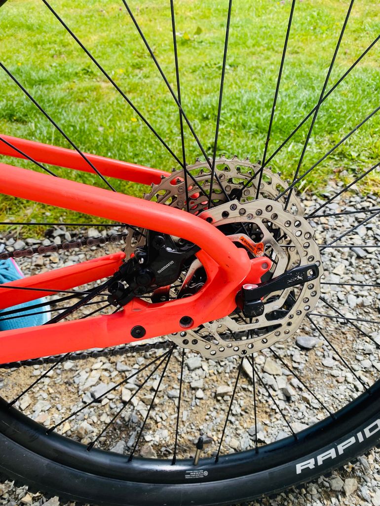 Used Canyon Grand Canyon 6 WMN 2022 2022 Mountainbike, Red, 27.5, 29 — image 5 of 6