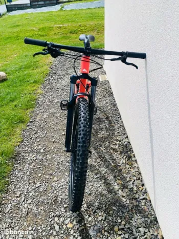 Used Canyon Grand Canyon 6 WMN 2022 2022 Mountainbike, Red, 27.5, 29 — image 2 of 6