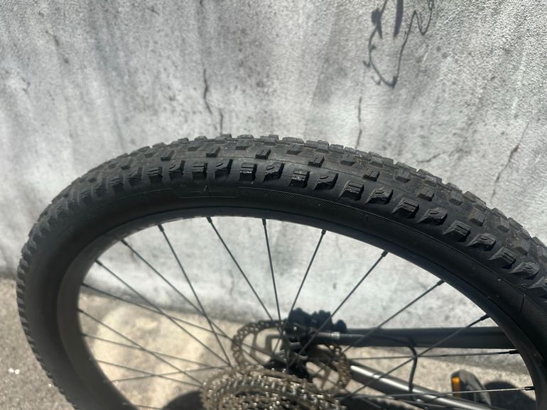 Used Trek Top Fuel 5 Gen 4 2025 2025 Mountainbike — image 5 of 8