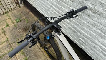 Canyon Lux Trail CF 7 2023 2023 Mountainbike usato, Verde — immagine 16 di 17