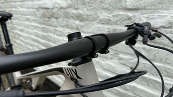 Used Canyon Lux Trail CF 7 2023 2023 Mountainbike — image 8 of 17