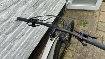 Canyon Lux Trail CF 7 2023 2023 Mountainbike usato, Verde — immagine 7 di 17