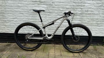 Brugt Canyon Lux Trail CF 7 2023 2023 MTB