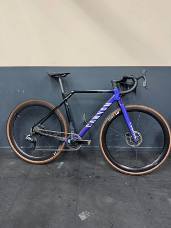 Used Canyon Inflite CF SL 7 AXS 2024 2024 Racefiets & gravel