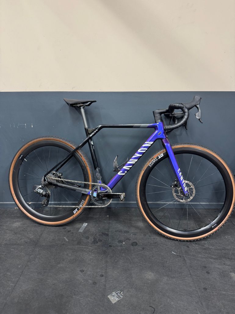 Used Canyon Inflite CF SL 7 AXS 2024 2024 Road & Gravel — image 1 of 6