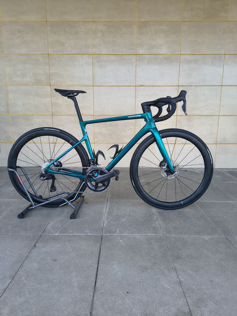 Used Cannondale Supersix Evo HM 2022 2022 Road & Gravel — image 1 of 6