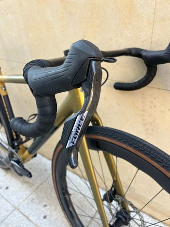 Used Specialized Crux Expert 2024 2024 Road & Gravel — image 11 of 16
