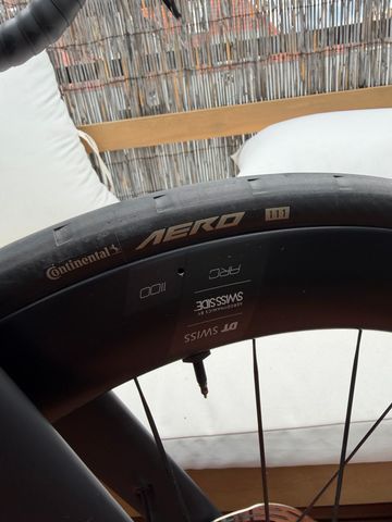 Tweedehands Canyon Aeroad SRAM Red eTap AXS 2024 Road & Gravel — afbeelding 6 van 12