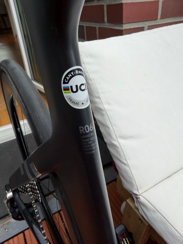 Tweedehands Canyon Aeroad SRAM Red eTap AXS 2024 Road & Gravel — afbeelding 7 van 12