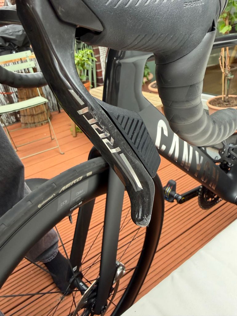 Used Canyon Aeroad SRAM Red eTap AXS 2024 Road & Gravel, Black — image 12 of 12