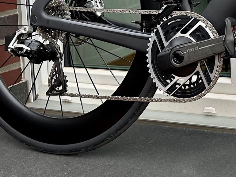 Used Canyon Aeroad SRAM Red eTap AXS 2024 Road & Gravel — image 3 of 3