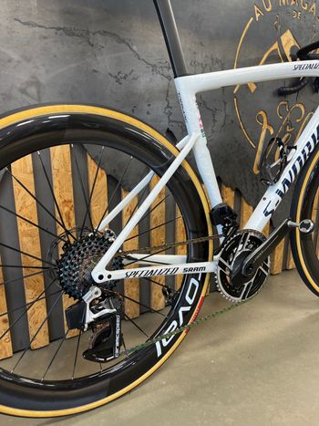 Used Specialized S-Works Tarmac SL8 LTD - Red Bull TdF 2026 2026 Road & Gravel, White — image 3 of 4